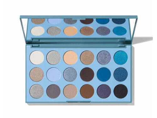 18A Blue Ya Away Artistry Morphe Eyeshadow Palette